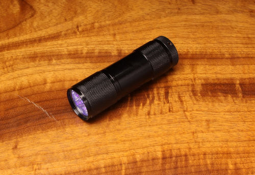 Hareline Dubbin UV Cure Light